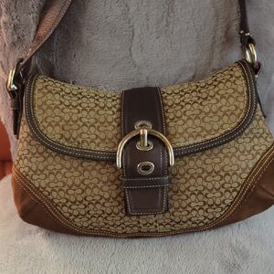 HTF Coach Y2K Soho Signature Large Shoulder Bag F10926 🧩